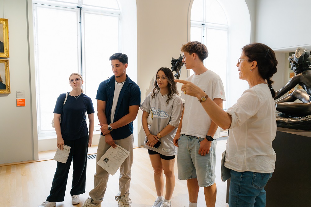 Nos étudiants en enquête au Musée des Beaux Arts de Dijon