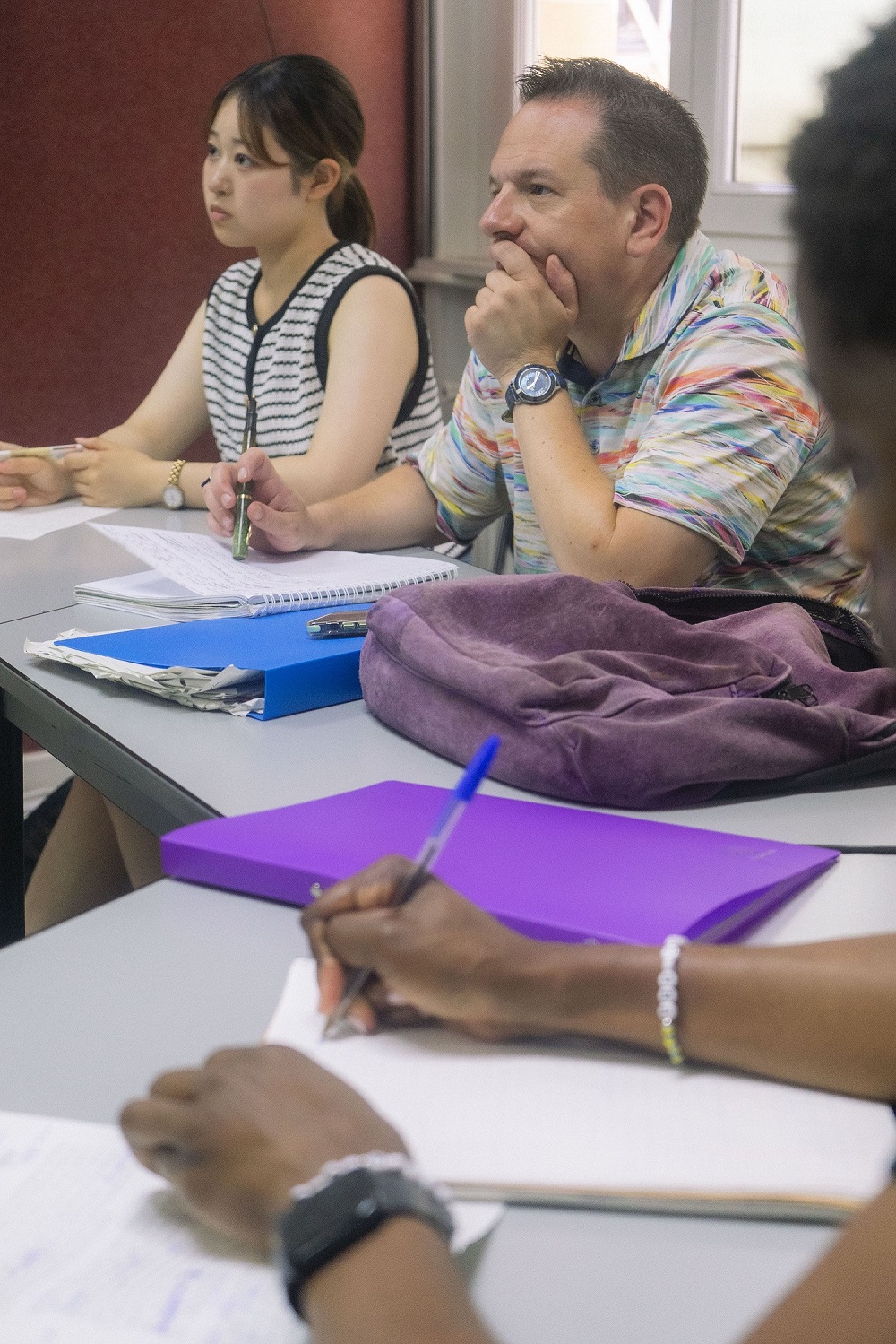Cours de français pour préparer au TEF et au TCF avec l'École Suisse