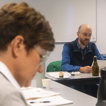 Business French course at Ecole Suisse Internationale in Paris