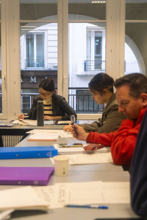 Cours DELF A1 à B2 à Paris avec l’École Suisse