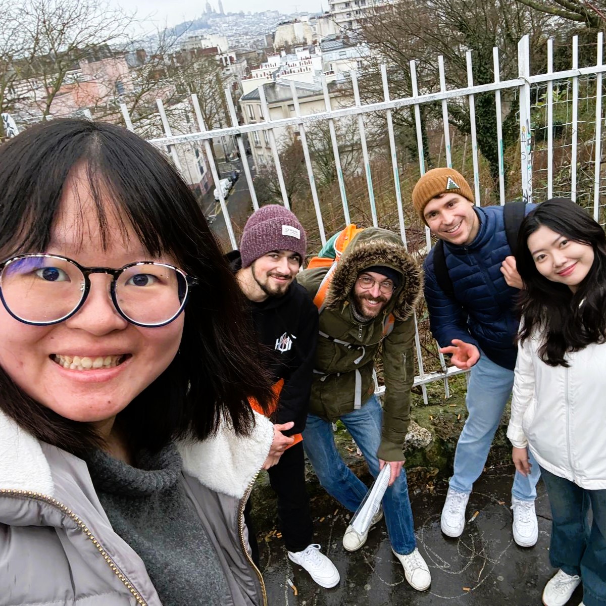Photo de nos étudiants en sortie culturelle à Belleville