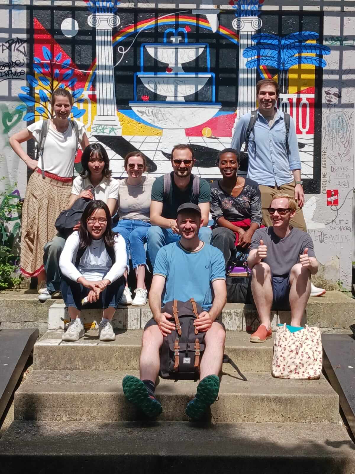 Our international students discover the green belt in Paris during the weekly cultural outing at the École Suisse